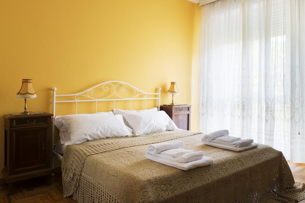 Rooms Villa Bergamo Airport Scanzorosciate Esterno foto