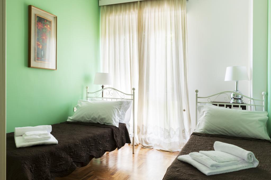 Rooms Villa Bergamo Airport Scanzorosciate Esterno foto